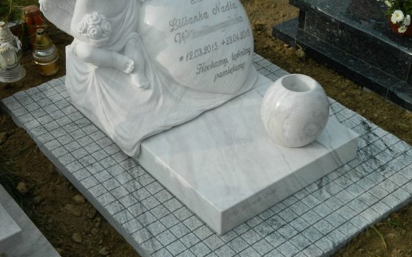 Nagrobek dziecięcy Gorzów Wlkp
